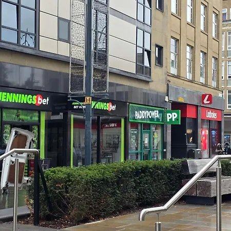 住宿加早餐酒店 Oge's 布雷得佛